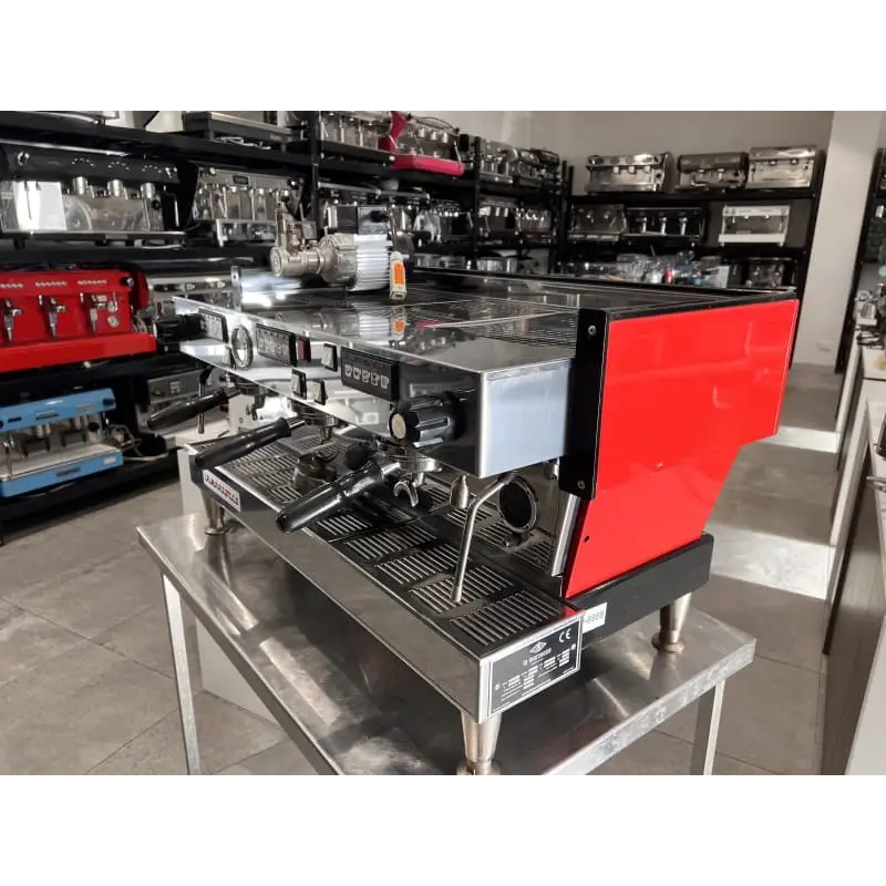 As New RED 3 Group La Marzocco Linea AV Commercial Coffee
