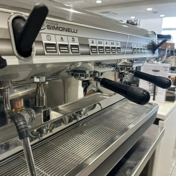 Clean Pre Owned 2 Group Appia 11 High Cup Commercial Coffee