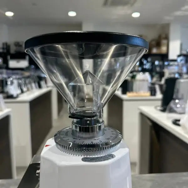 Ex Showroom Demo Electric On Demand Coffee Bean Espresso