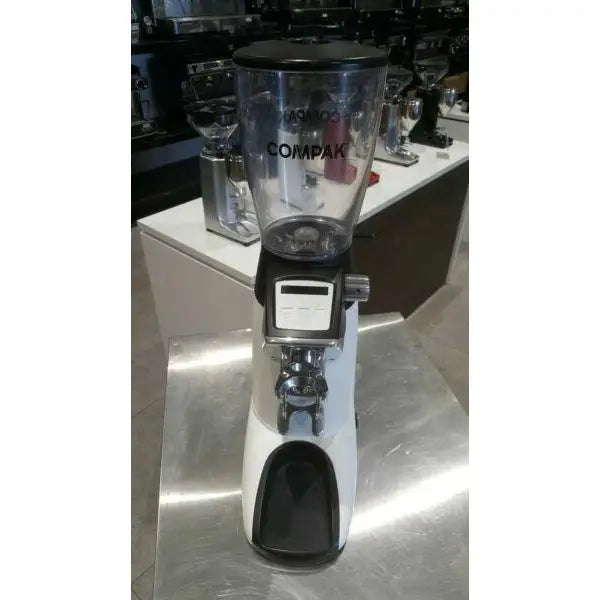 Pre-Owned Compak F8 In White Commercial Coffee Bean Espresso