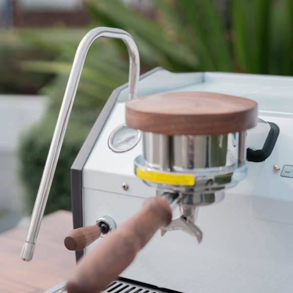 BRAND NEW LA MARZOCCO GS3 AV IN GLOSS WHITE WITH SPECHT TIMBER KIT