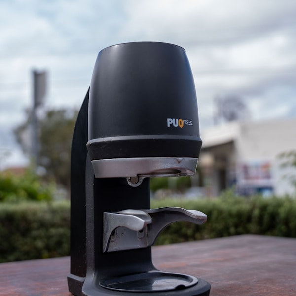 Used Black Puqpress Q2 Automatic Coffee Tamper – Excellent Condition