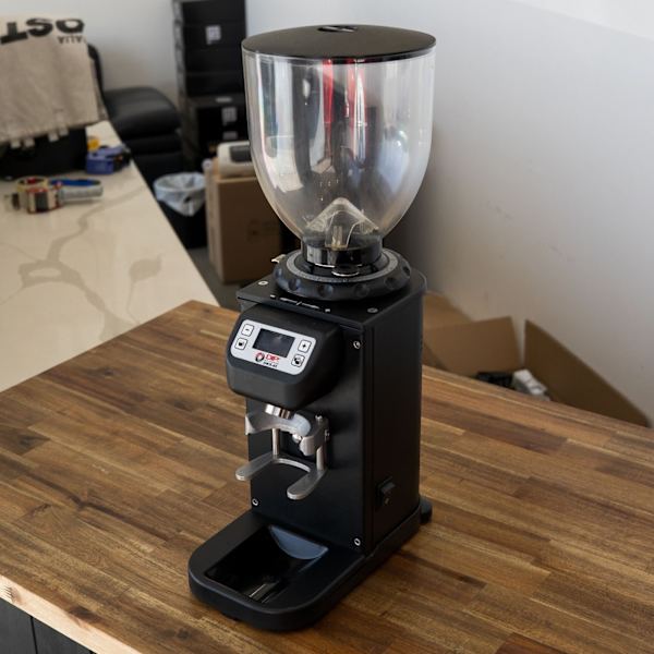 Pre Loved DiP DK65 In Black Electric Coffee Grinder