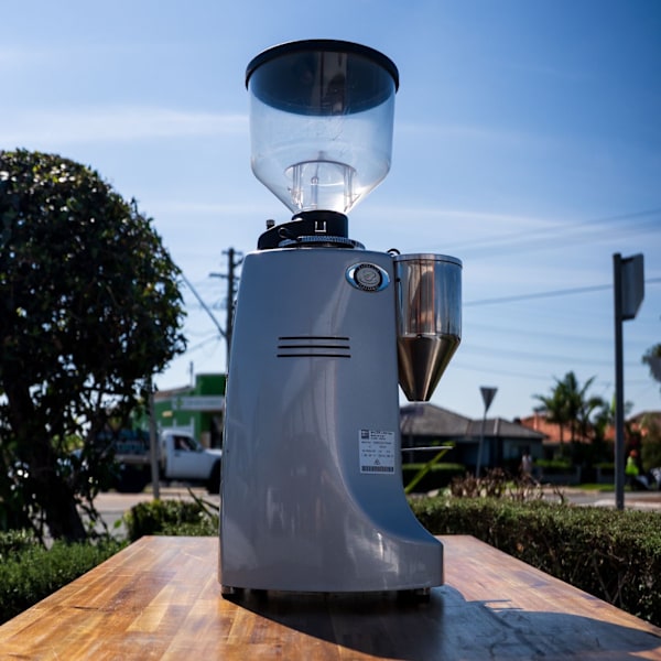 Pre Loved Mazzer Robur Electronic Silver New Burrs