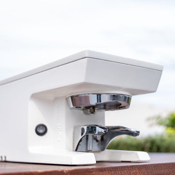 Pre-Owned M2 Puqpress – White – Excellent Condition