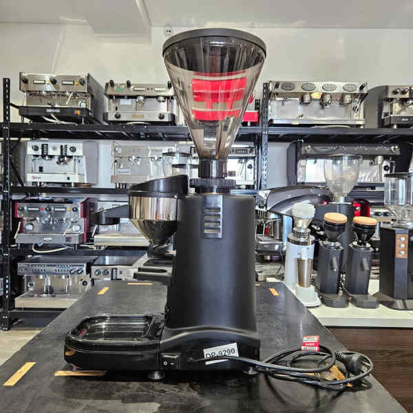 清洁自动 Boema 商用咖啡研磨机
