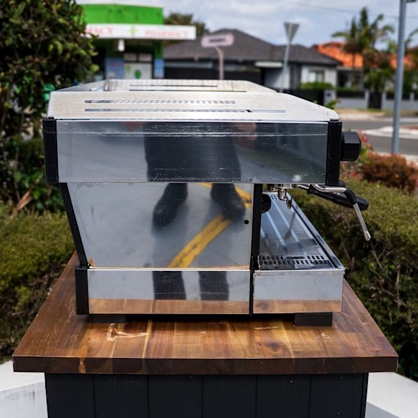 3G Pre - Loved La Marzocco Linea PB AV – Chrome – Immaculate - Australia - Di Pacci