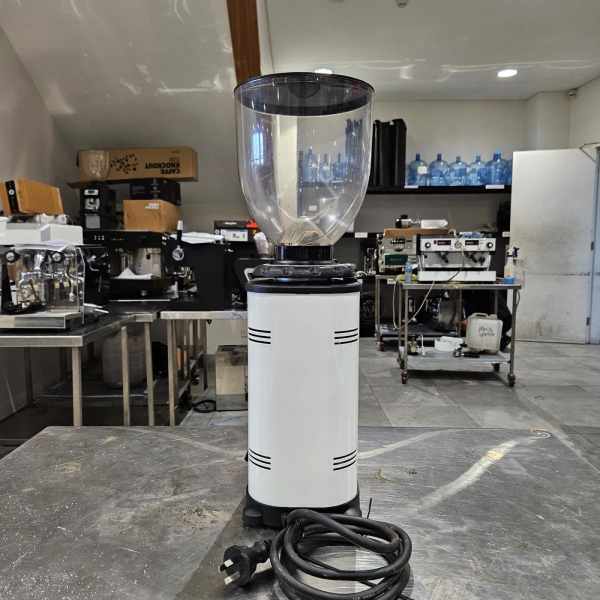 Pre Loved Electric Fast Dk65 Coffee Bean Espresso Grinder In White