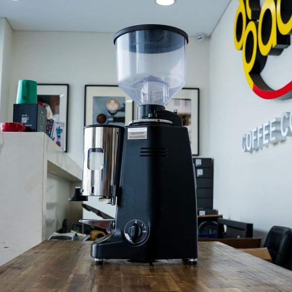 Used Mazzer Major Commercial Espresso Coffee Grinder Automatic Doser
