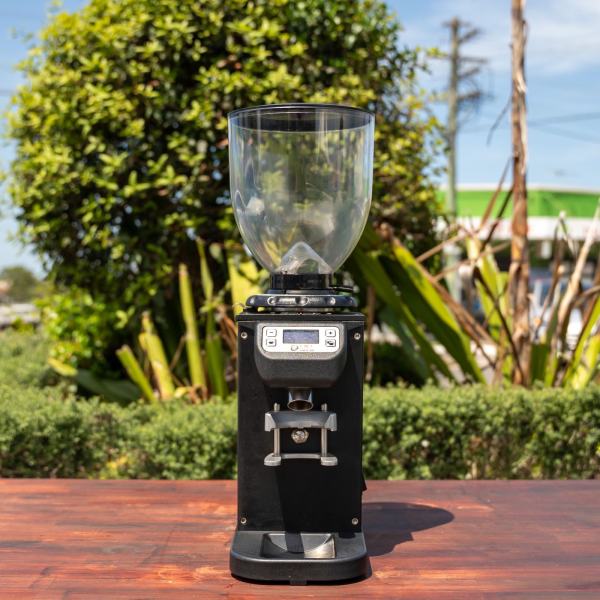 Pre Loved Dip DkS 65 On Demand Dosserless Espresso Grinder