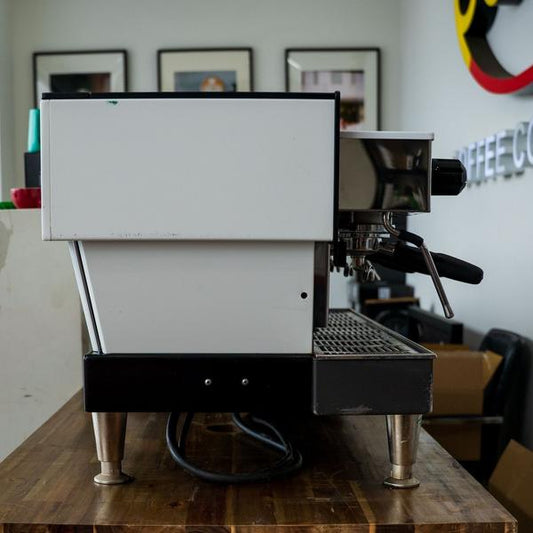 La Marzocco Linea AV 3 Group Tall Cup Espresso Machine Shot Timers