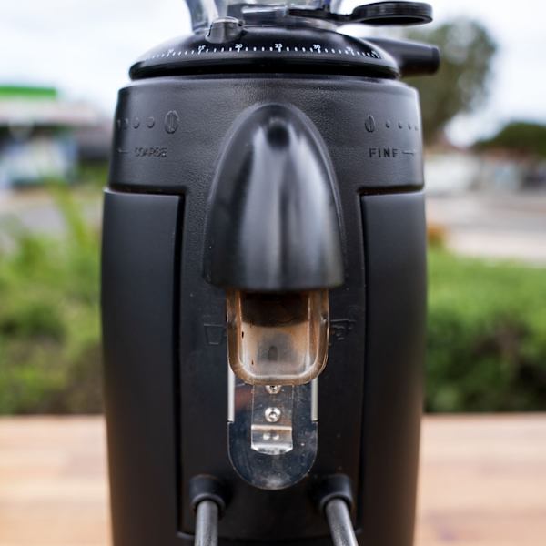 Pre-Loved Compak K3 Coffee Grinder – Black | Immaculate