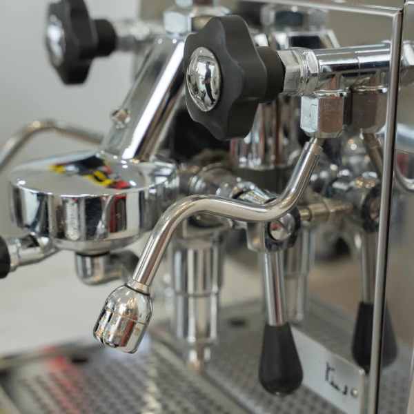 Beautiful PREOWNED ROCKET GIOTTO E61 Semi Commercial Coffee Machine