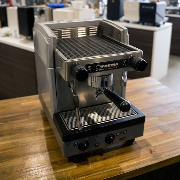 Pre-Loved Faema E98 Compact S1 – Semi-Commercial – 10 Amp