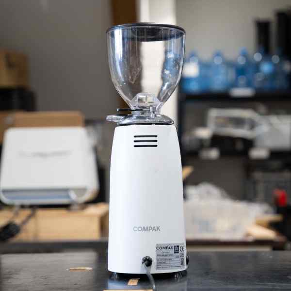 New Display Demo Compak E5 Om Demand Coffee Bean Espresso Grinder