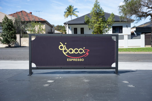 Café Wind Barrier