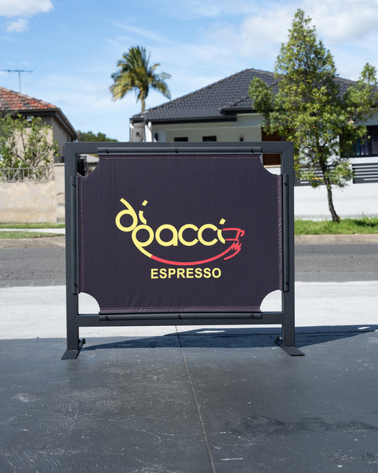 Café Wind Barrier
