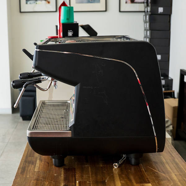 Pre Loved 2 Group 10 Amp Appia Life Coffee Machine