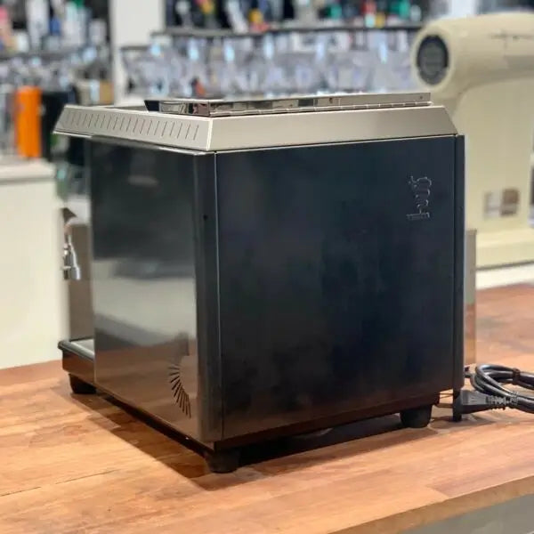 Bezzera & Isomac Heat Exchange Coffee machine & grinder