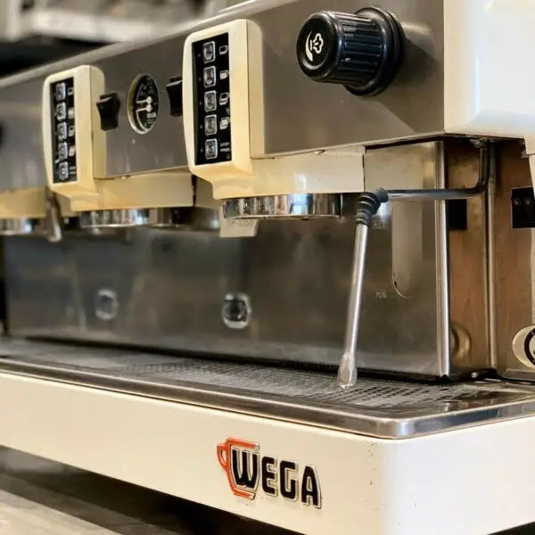 Cheap 3 Group Fully Serviced Wega Atlas Commercial Coffee