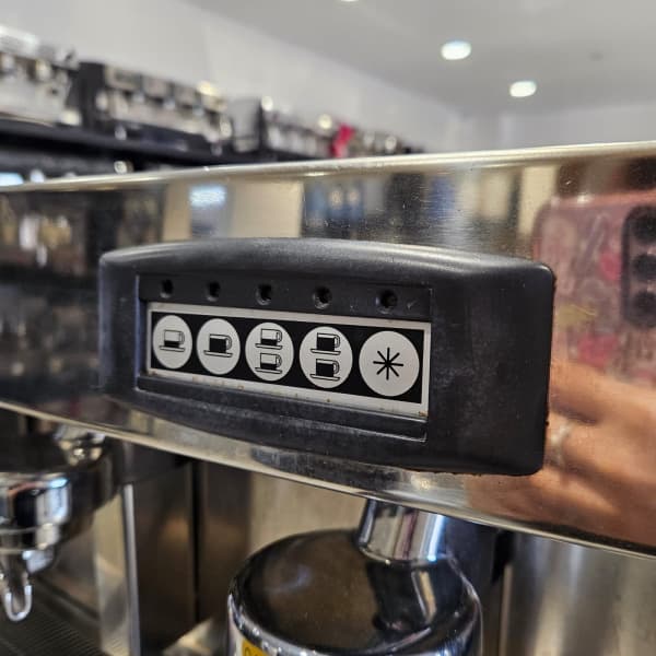 Cheap Beautiful Commercial 3 Group coffee machine fully serviced - Australia - Di Pacci