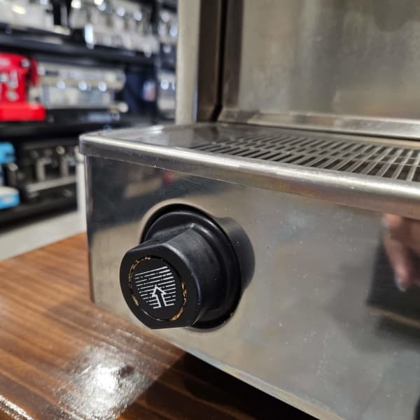 Cheap Beautiful Commercial 3 Group coffee machine fully serviced - Australia - Di Pacci