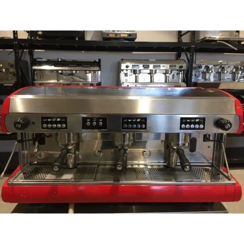 Cheap Pre-Owned 3 Group Red Wega Polaris Commercial Coffee