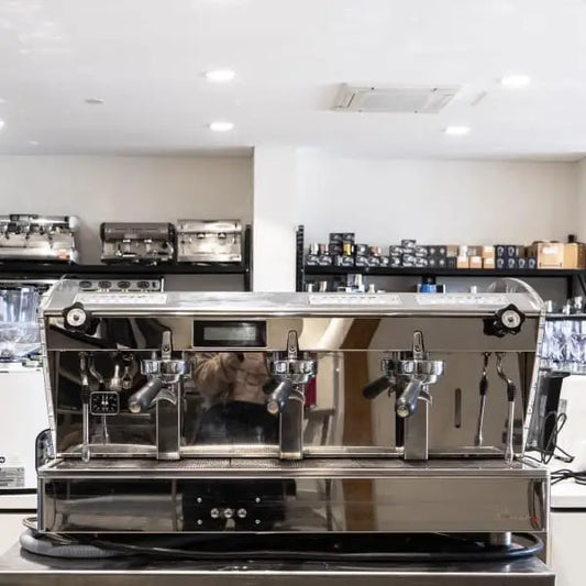 Clean Late Model Orchestrali Etnica Commercial Coffee