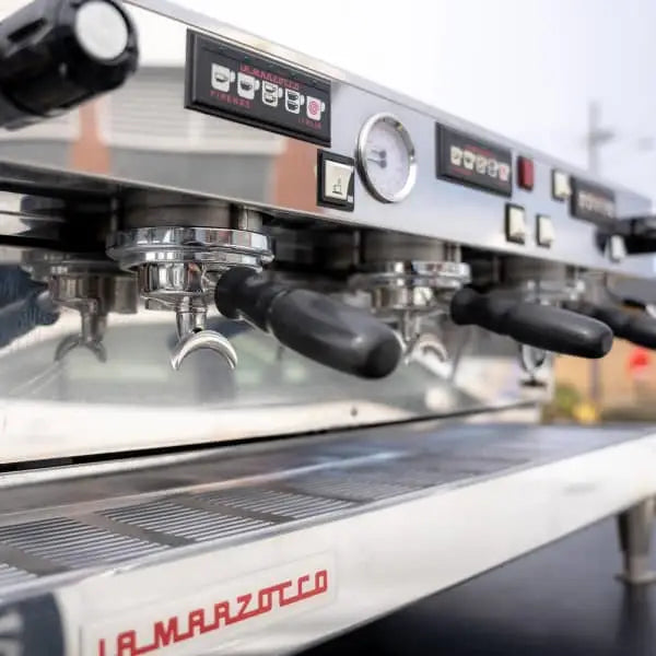 Clean Pre Owned 3 Group Tall Cup La Marzocco Linea AV Coffee