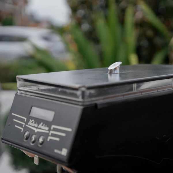 Clean Pre Owned Victoria Arduino MYTHOS Grinder In Black - Australia - Di Pacci