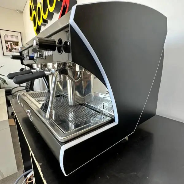 Clean Pre Owned Wega Polaris Tron 2 Group Commercial Coffee