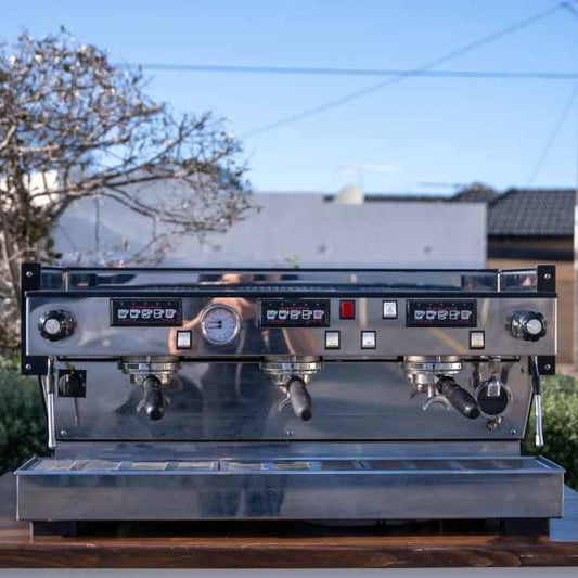 Custom Gloss Black 3 Group La Marzocco Linea Av Coffee Machine - Australia - Di Pacci