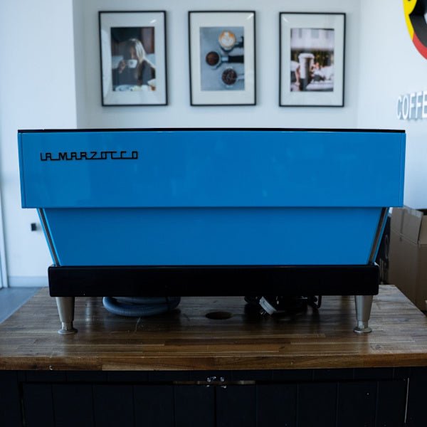 Custom Ocean Blue La Marzocco Linea AV 3 Group Low Use Immaculate - Australia - Di Pacci