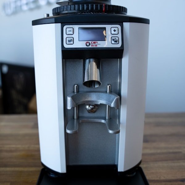 DIP DS - 68 Coffee Grinder – White (Ex - Rental, Near New) - Australia - Di Pacci
