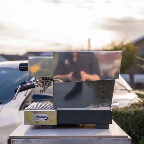 Display Demo / New 2 Group La Marzocco Linea Av S COFFEE MACHINE - Australia - Di Pacci