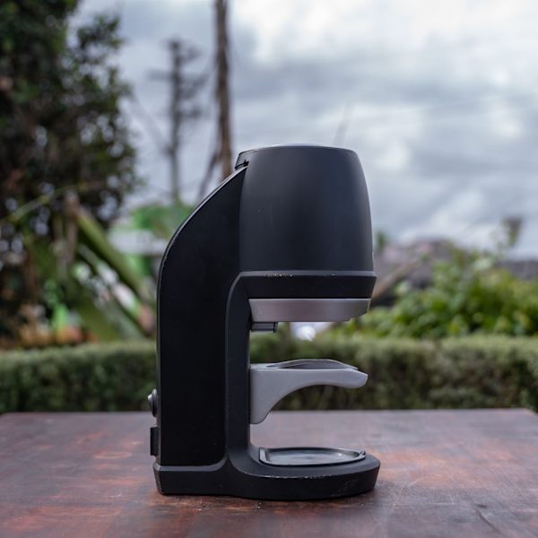 Used Black Puqpress Q2 Automatic Coffee Tamper – Excellent Condition