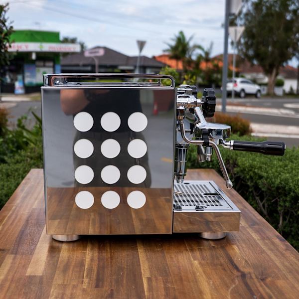 Ex-Display Demo Rocket Appartamento Coffee Machine – White | Like New