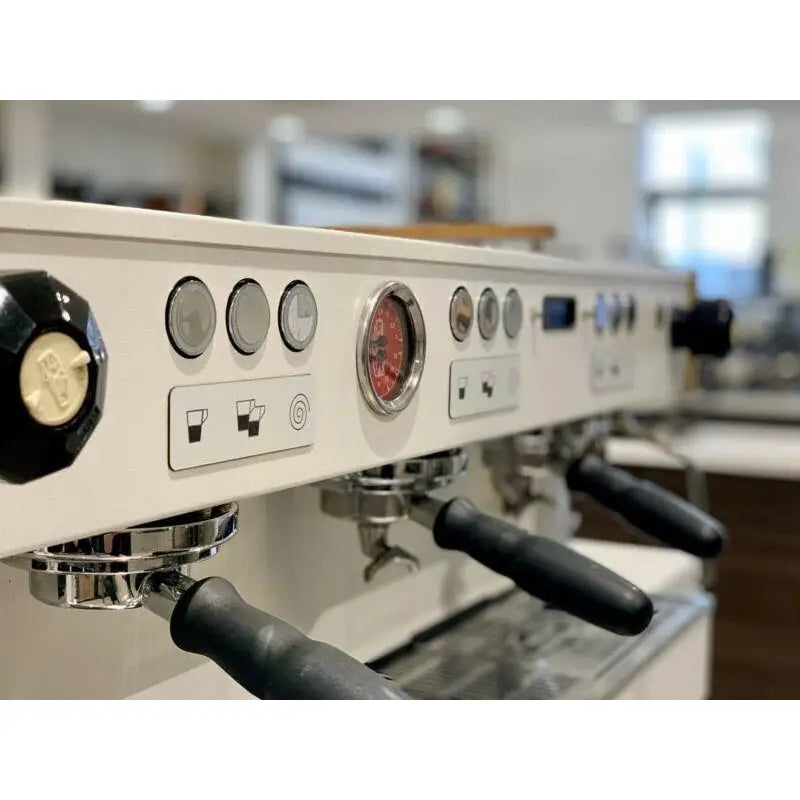 Ex Demo As New Immaculate 3 Group La Marzocco PB ABR Coffee