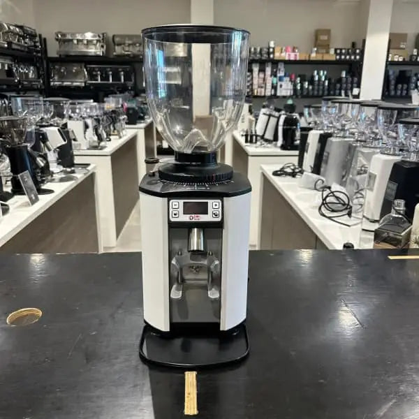 Ex Demo Dip Dks 68 Commercial Coffee Machine Espresso Bean
