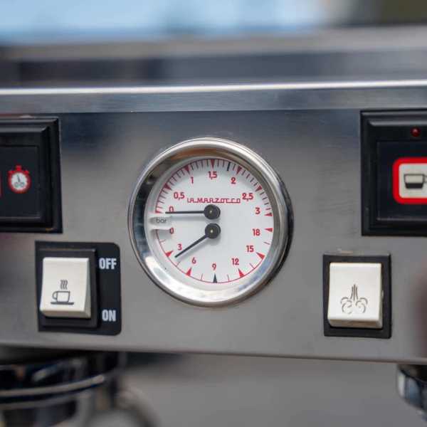 Ex Demo la Marzocco Linea AV TALL CUP COMMERCIAL Coffee Machine - Australia - Di Pacci