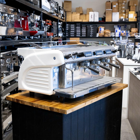 Pre-Loved 3 Group Expobar Crem Tall Cup 20 Amp Coffee Machine