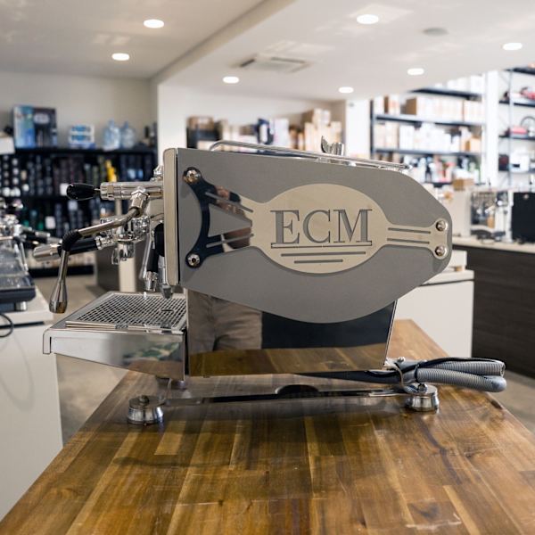 Pre-Loved ECM Controvento – Rare Collector’s Item