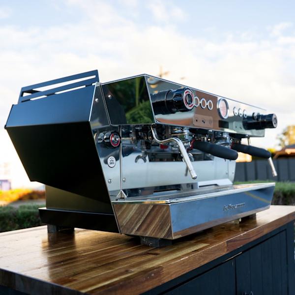 Ex-Demo La Marzocco KB90 – 2 Group Gloss Black – Like New Condition