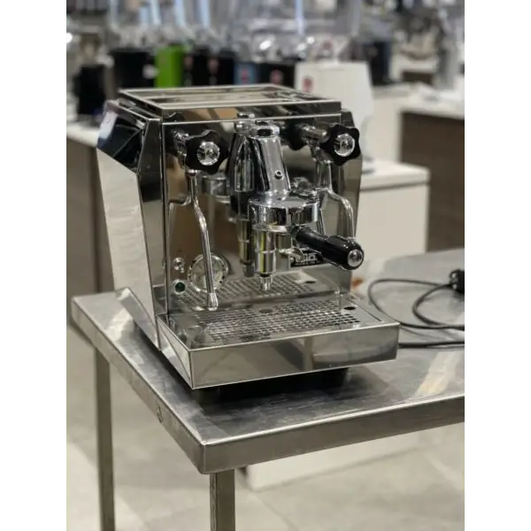 Great E61 Rocket Giotto E61 Semi Commercial Coffee Machine