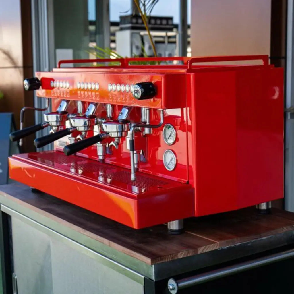 Immaculate Fully Refurbished 3 Group Rocket Coffee Machine