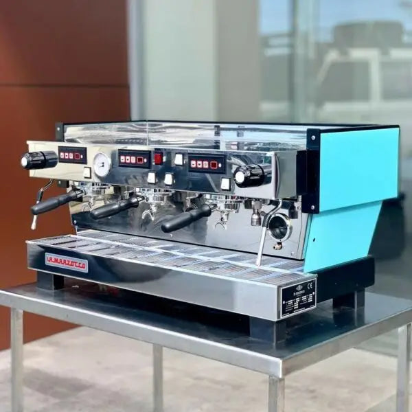 Immaculate La Marzocco 3 Group Linea Timers Commercial