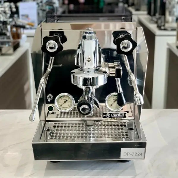 Giotto rocket shop coffee machine