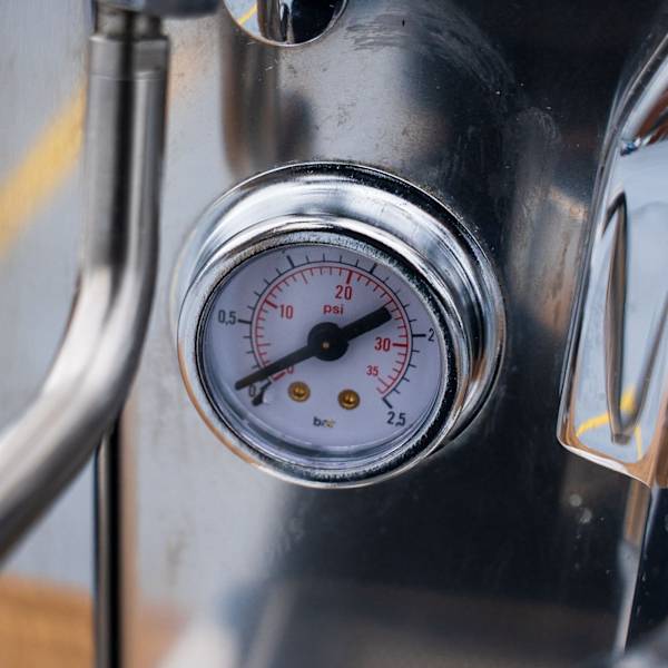 Isomac E61 Semi Commercial Coffee Machine Pre Owned - Australia - Di Pacci