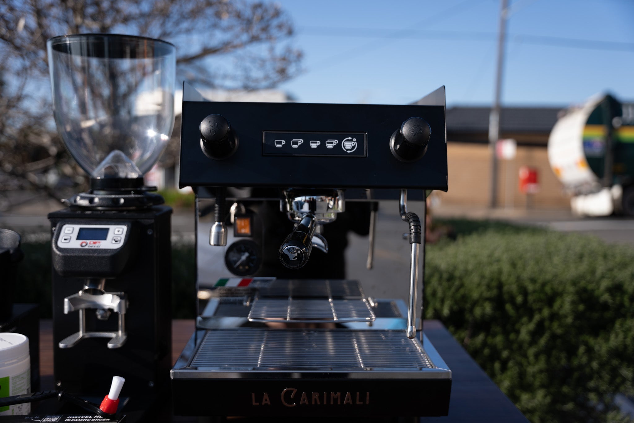 La Carimali Nimble 1 Group Black Coffee Machine, Dip DKS - 65 Grinder & Accessories Package - Australia - Di Pacci