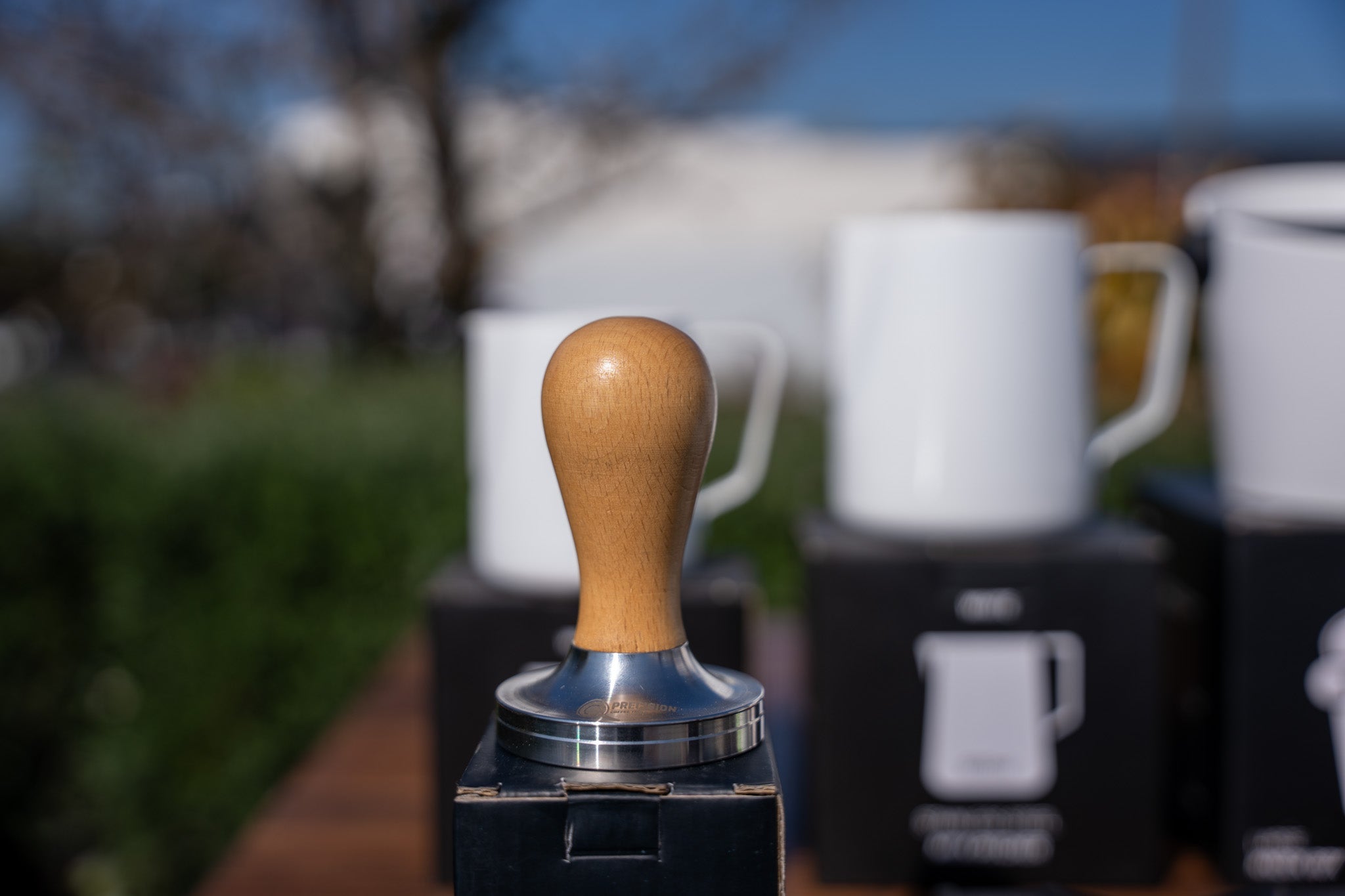 La Carimali Nimble 1 Group White Coffee Machine, Mazzer Mini Electronic A Grinder & Accessories - Australia - Di Pacci